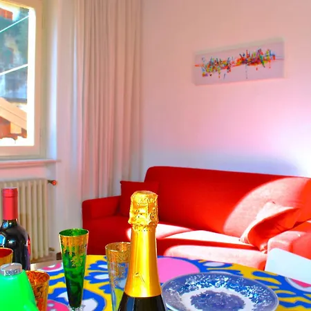 Frontlake With Balcony Appartement Sala Comacina