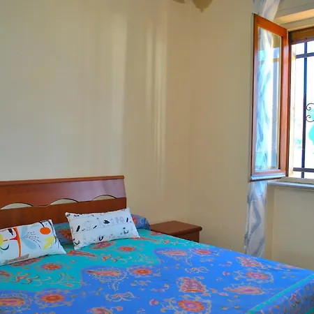 דירה Frontlake With Balcony סלה קומצ'ינה